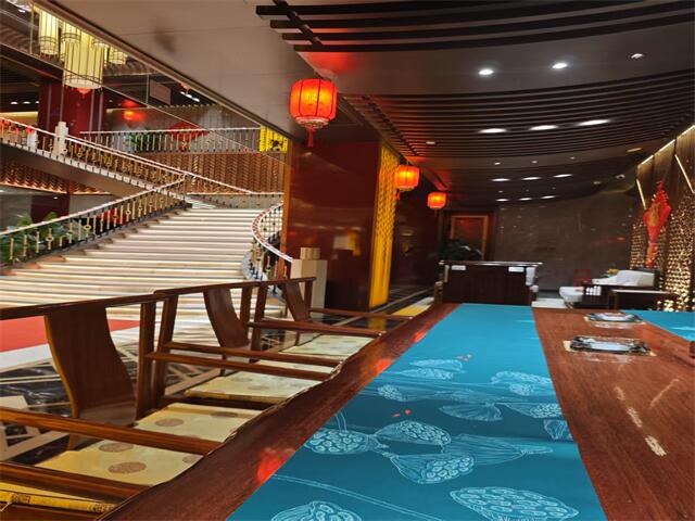 九江KTV诚聘酒水促销员，欢迎新人加入，兼职机会不容错过！