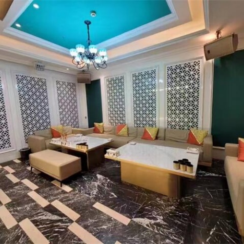 南昌乾KTV诚聘魅力模特 引领奢华娱乐风尚