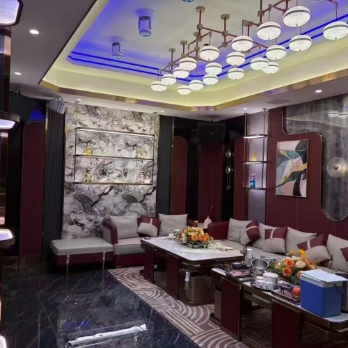 青岛高端KTV诚聘精英,携手共创辉煌未来