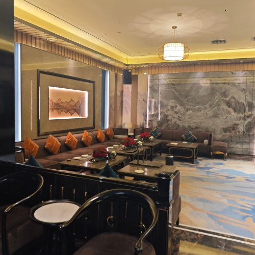 南京夜场招聘_信誉很佳缤纷年代夜场诚聘促销专员-真诚无陷阱