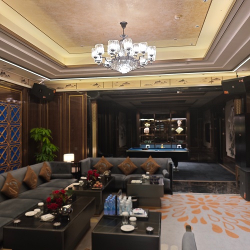 厦门夜场KTV招聘兼职酒水促销员，提供住宿，日薪优厚