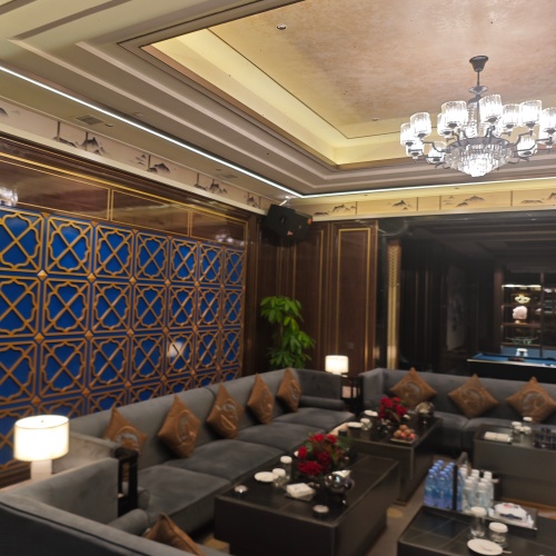 贵阳高端KTV,轻松工作，多班次选择，收入更丰厚