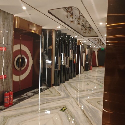 广州高薪诚聘酒水模特，优厚福利等你来！