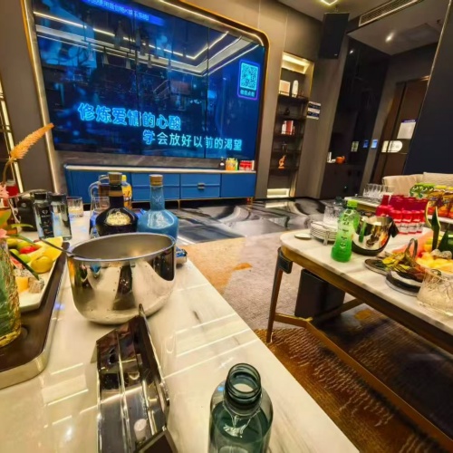 南京云端派对诚聘女营销精英，共创奢华夜场新篇章