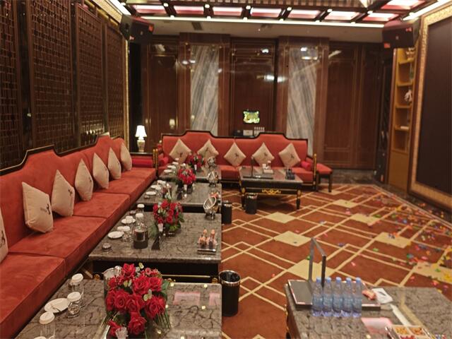 西宁夜生活场所诚聘服务精英，日薪10起，稳定收入保障