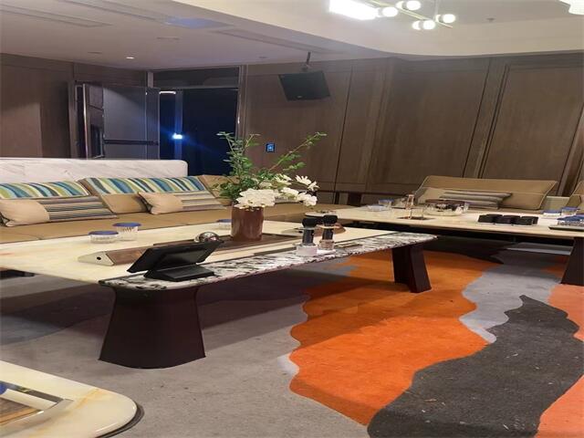 舟山夜场KTV急招精英，高薪酬+优厚福利，直招无中介