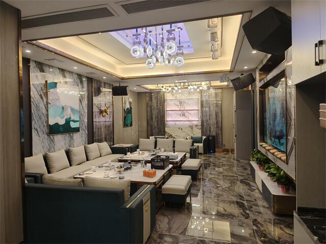 梅州夜总会新选择，高端夜场招聘 —— 无压力订房，享受轻松愉