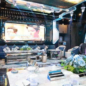 太原夜场高薪诚聘，到云鼎国际KTV上班共赴璀璨前程