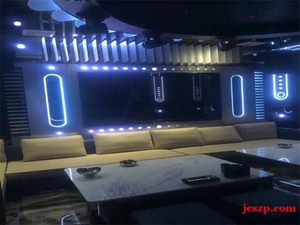 厦门奢华夜总会场所诚聘酒水推广专员,零压力工作环境 厦门奢华夜总会场所诚聘酒水推广专员,零压力工作环境